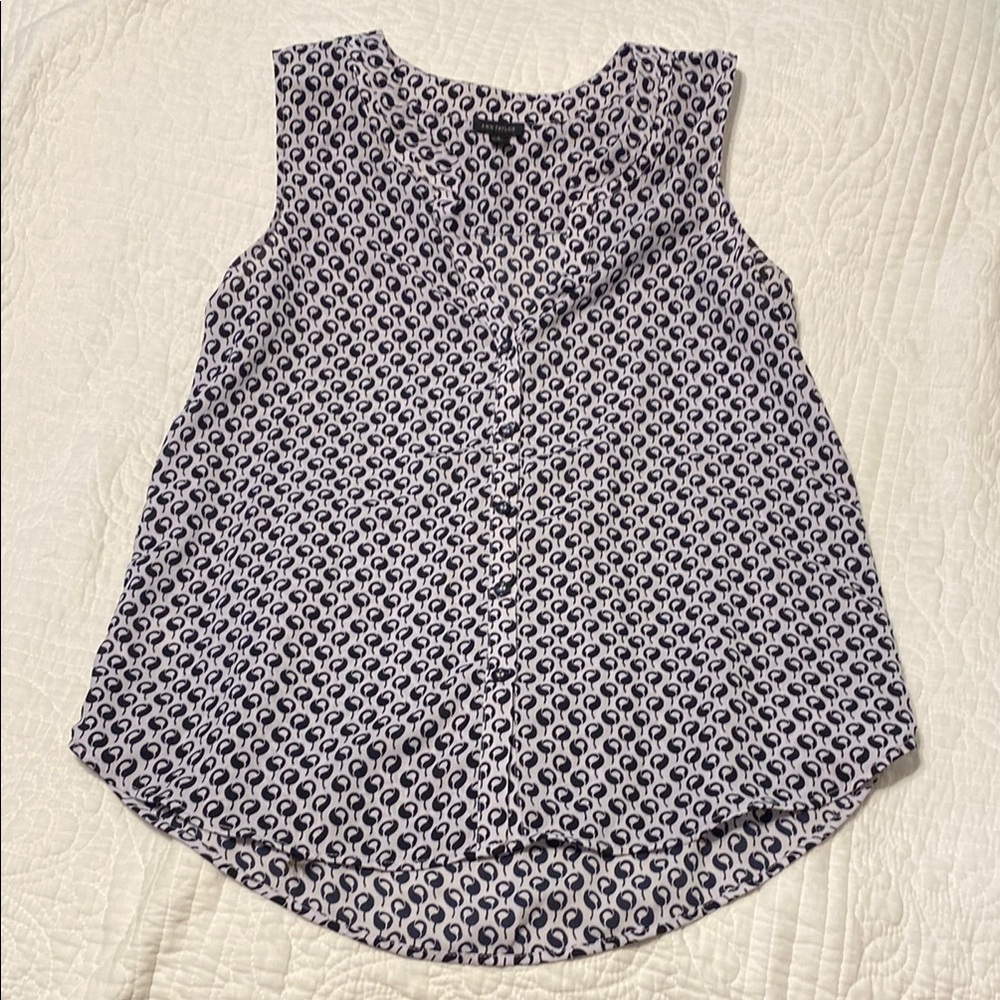 Ann Taylor Blue and White Sleeveless Blouse Relaxed Fit